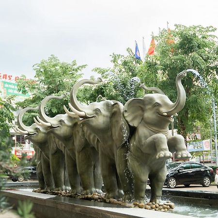 Elephants Hotel Buôn Ma Thuột Ngoại thất bức ảnh